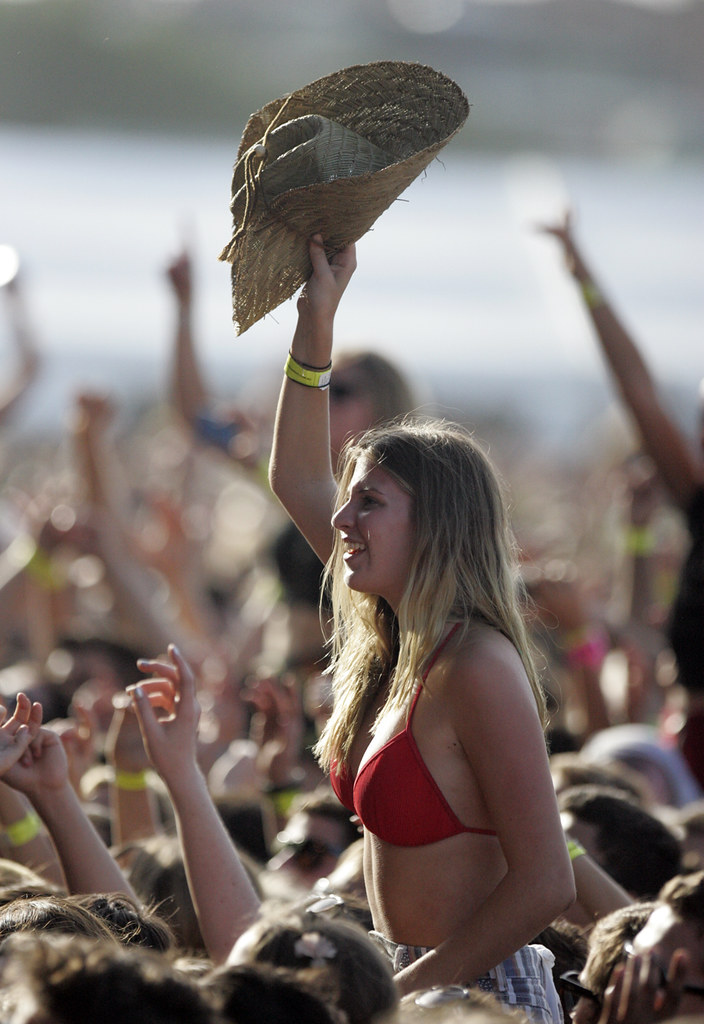 The Art of Sampling: How Creativity Shapes Modern Music in 2026